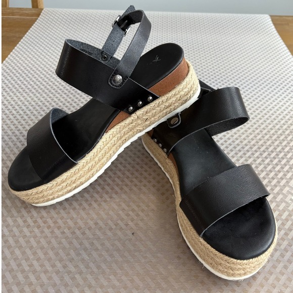 X Appeal Women's Amelia Wedge Black Sandals, Size 8 1/2 - Picture 1 of 8